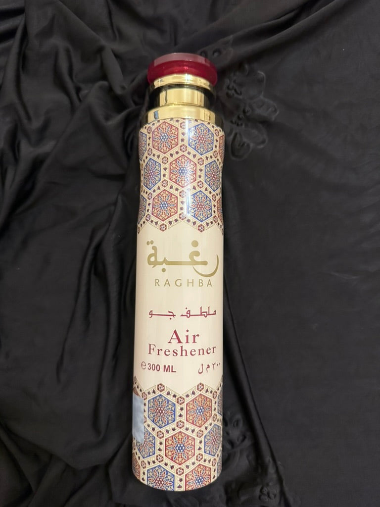 Lattafa Raghba Oud Raumspray (300 ml) – Vanille & Sandelholz