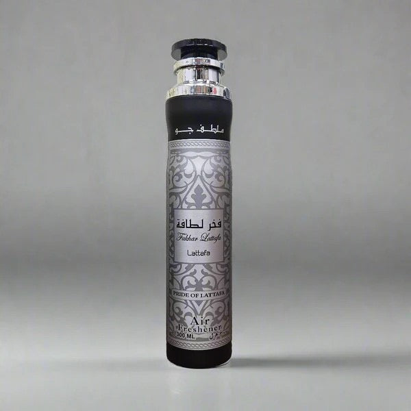 Lattafa Fakhar Raumspray (300 ml) - Vanille, Sandelholz und mit weißem Moschus